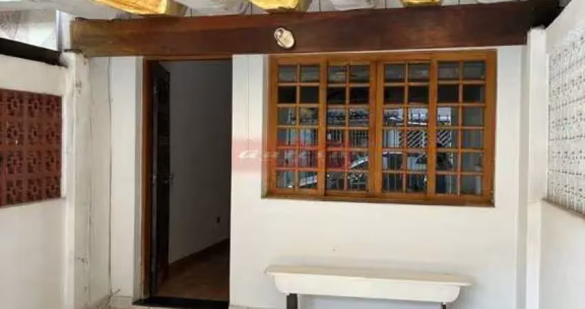 Sobrado para locação na ch sto antonio, com 2 dorm, sala ampla, coz, 1 banh, 1 vga, edicula c/ banh