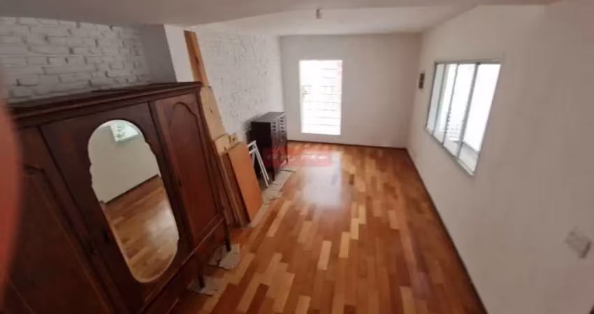 Sobrado p/venda com 3 dorm 2 suites, 4 wcs, 2 vagas, coz, area serviço, toda reformada! oportunidade