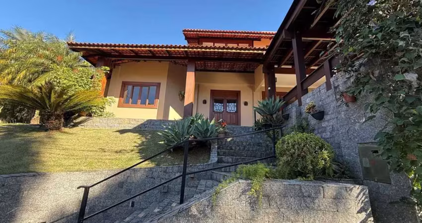 Casa à venda no bairro Ariribá - Balneário Camboriú/SC