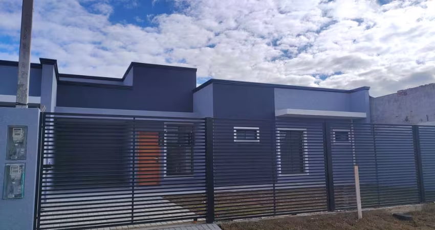 CASA COM 2 QUARTOS E QUINTAL A VENDA EM ARAUCARIA - CACHOEIRA