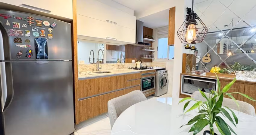 APARTAMENTO SEMIMOBILIADO COM CHURRASQUEIRA NA VARANDA 2 QUARTOS