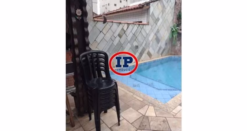 Casa em Praia Grande bairro Maracanã