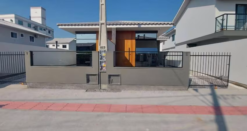 Casa para Venda em Palhoça, Nova Palhoça, 3 dormitórios, 1 suíte, 2 banheiros, 1 vaga