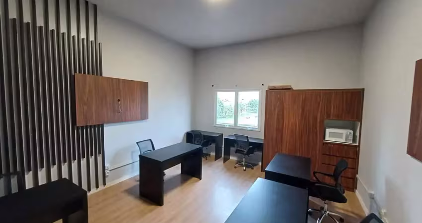Sala comercial à venda na Avenida dos Lagos, Pedra Branca, Palhoça