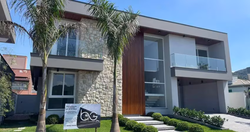Casa em condomínio fechado com 3 quartos à venda na Rua Lagoinha, 4, Pedra Branca, Palhoça