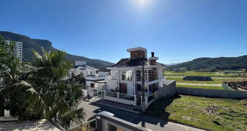 Casa com 3 quartos à venda na Rua das Camélias, 1, Pedra Branca, Palhoça