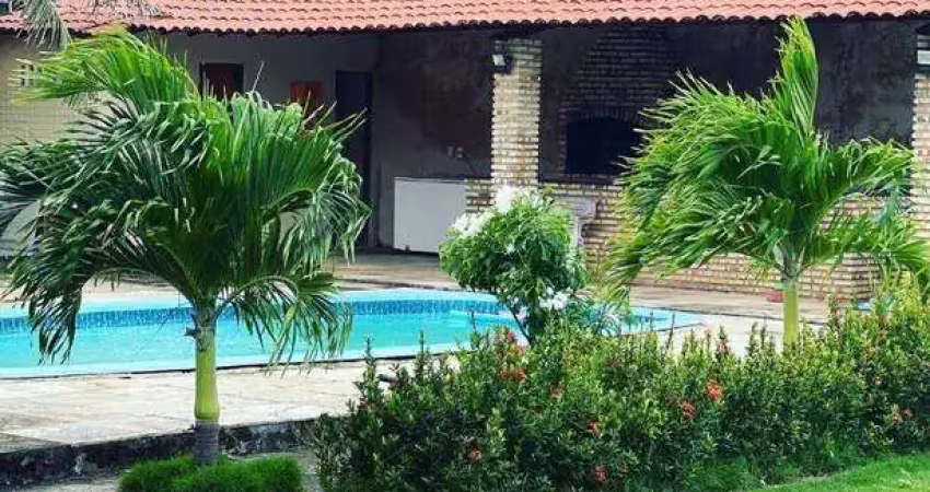 Casa com 4 dormitórios à venda, 900 m² por R$ 500.000,00 - Caponga - Cascavel/CE