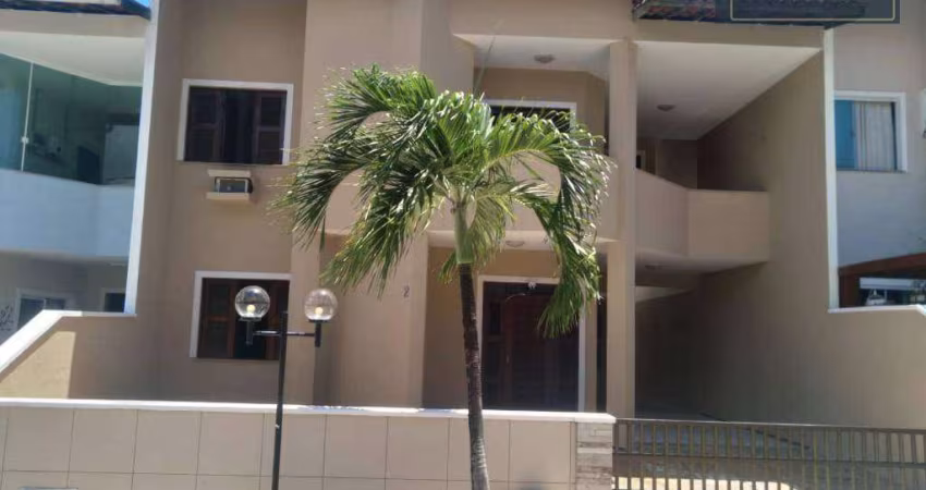 Casa com 4 dormitórios à venda, 200 m² por R$ 760.000,00 - Edson Queiroz - Fortaleza/CE