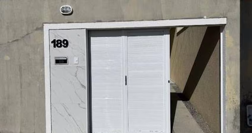 Casa com 2 quartos à venda, 80 m² por R$ 195.000 - Gereraú - Itaitinga/CE
