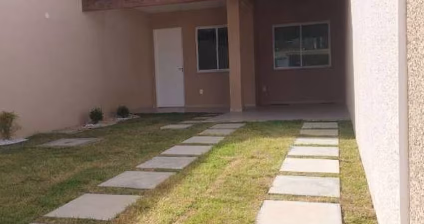 Casa com 4 dormitórios à venda, 131 m² por R$ 548.000,00 - Maraponga - Fortaleza/CE