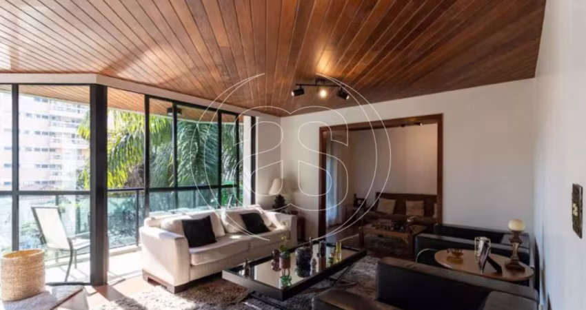 Apartamento de 189m² para VENDA EM MOEMA