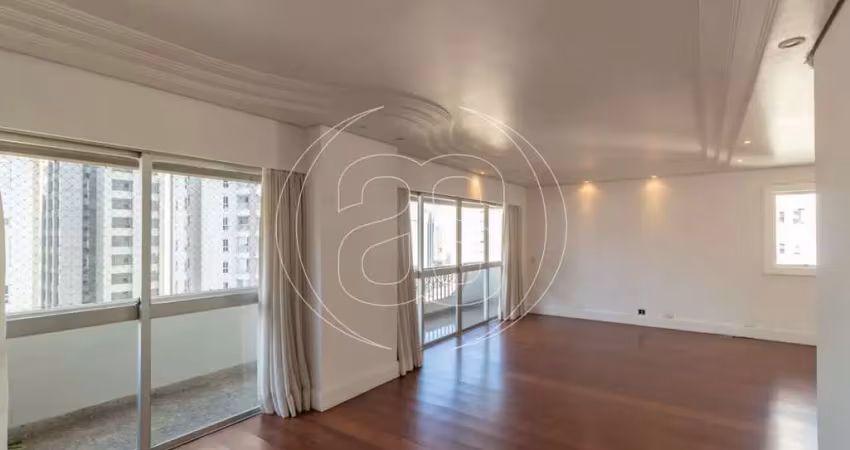 Apartamento com 3 quartos para alugar na Alameda dos Arapanés, 628, Moema, São Paulo