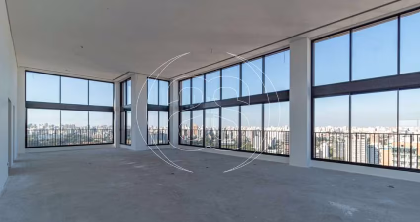 Cobertura Duplex! Nova! Alto Padrão! Moema Nobre! 688,00m²
