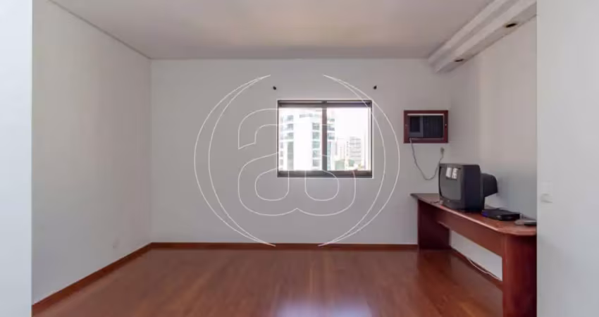 Apartamento com 1 quarto para alugar na Avenida Ibijaú, 364, Moema, São Paulo