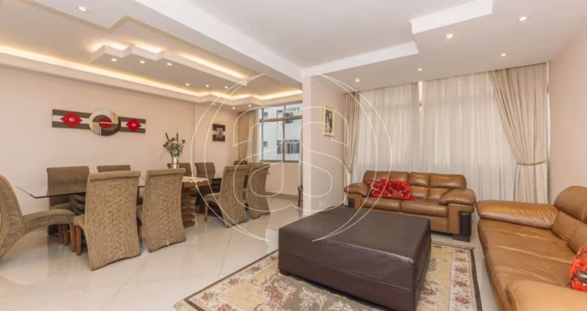 Apartamento de 151m² á venda