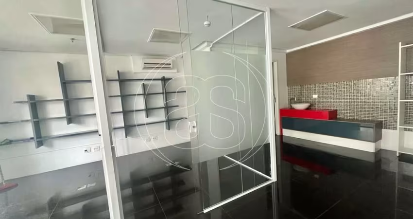 Conjunto comercial com 40m² para locação em Vila Olímpia