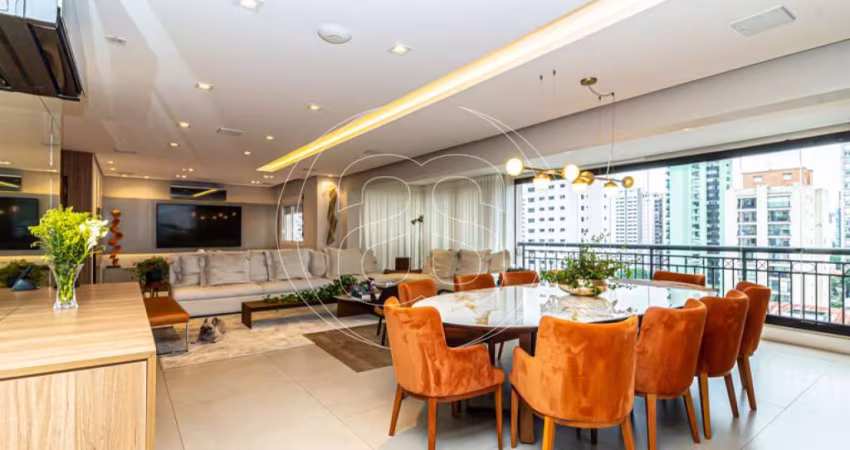 Apartamento à Venda MOEMA NOBRE! Varanda Gourmet!