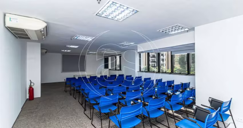 Sala comercial com 6 salas para alugar na Alameda dos Maracatins, 508, Moema, São Paulo