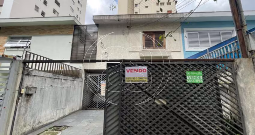 Sobrado para VENDA com 143m² no coração de Moema.