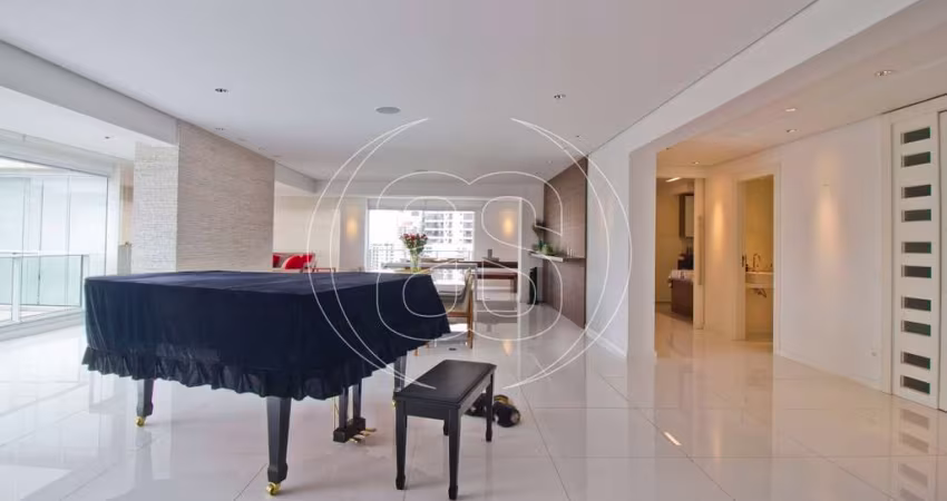 Excelente apartamento no Campo Belo