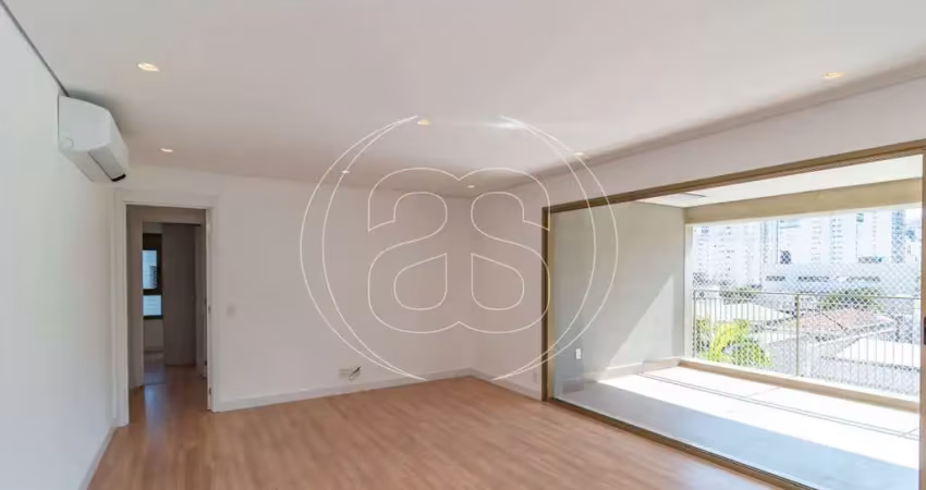 Apartamento com 3 quartos para alugar na Avenida Cotovia, 611, Moema, São Paulo