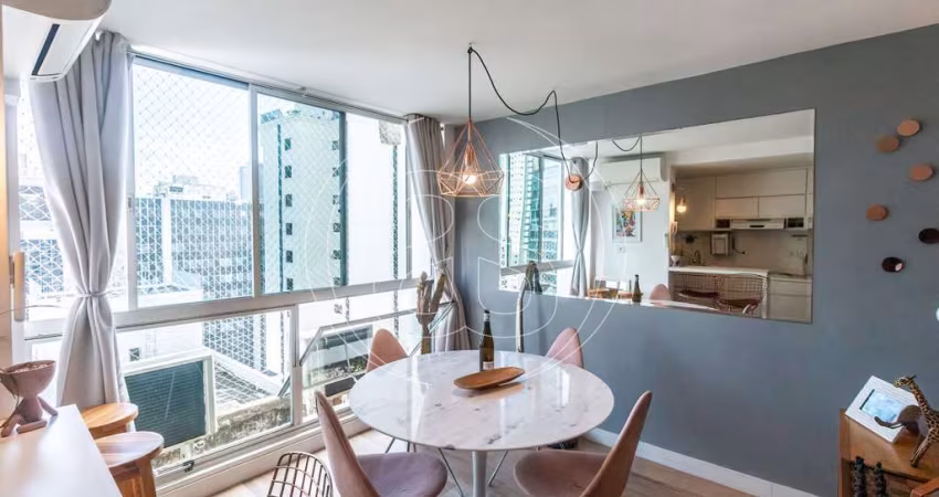 DUPLEX - 1 SUITE - 49M² - 1 VAGA