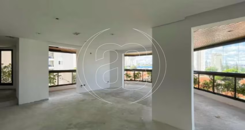 APARTAMENTO NA REGIÃO DO CAMPO BELO
