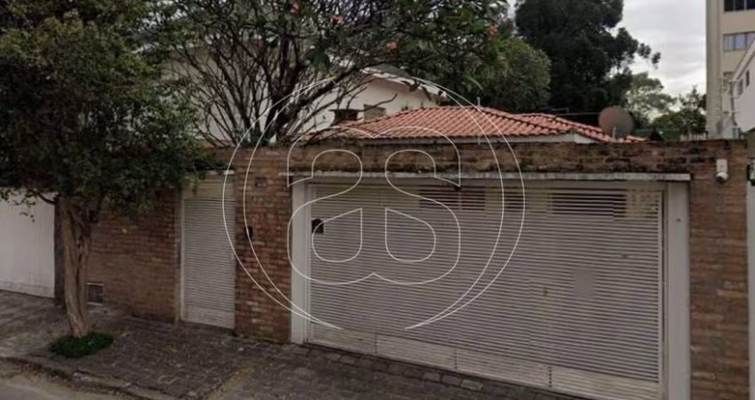 CASA PARA VENDA COM GARAGEM ESPAÇOSA NO BROOKLIN 10X38,5