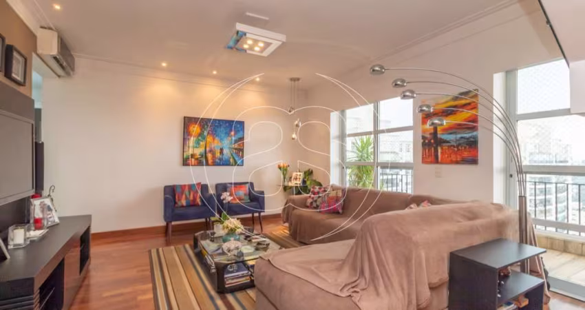 Cobertura no Alto da Boa Vista com 311m2, 3 suítes e 4 vagas, além de piscina e linda Vista