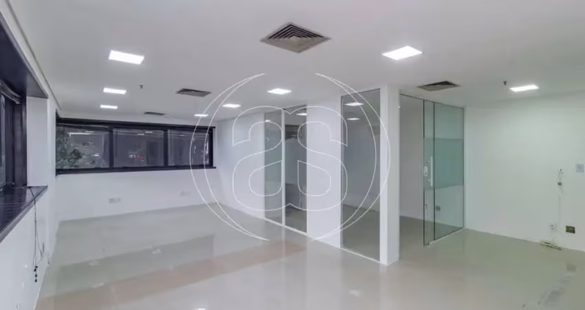 Oportunidade imperdível: sala comercial de 64m² em moema!