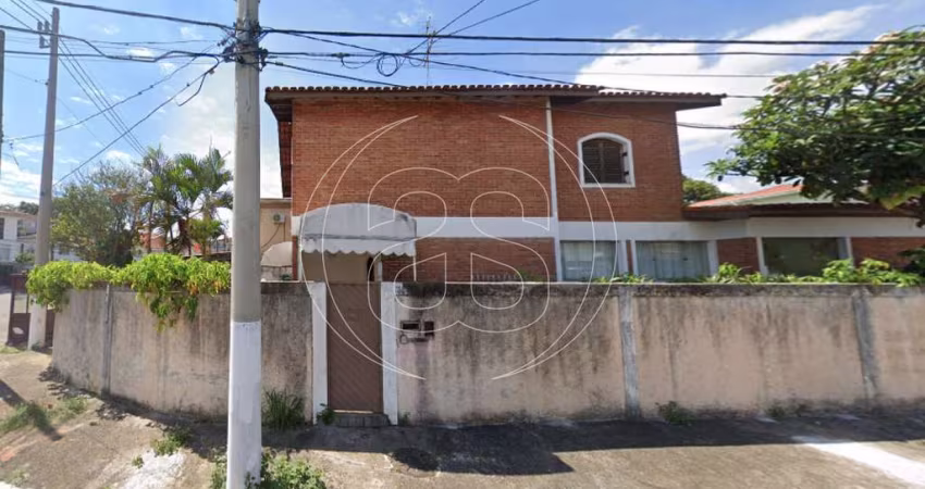 CASA RESIDENCIAL NA REGIÃO DE MOEMA