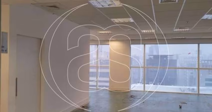 Oportunidade Imperdível na Vila Olímpia, 373m² com 11 VAGAS!