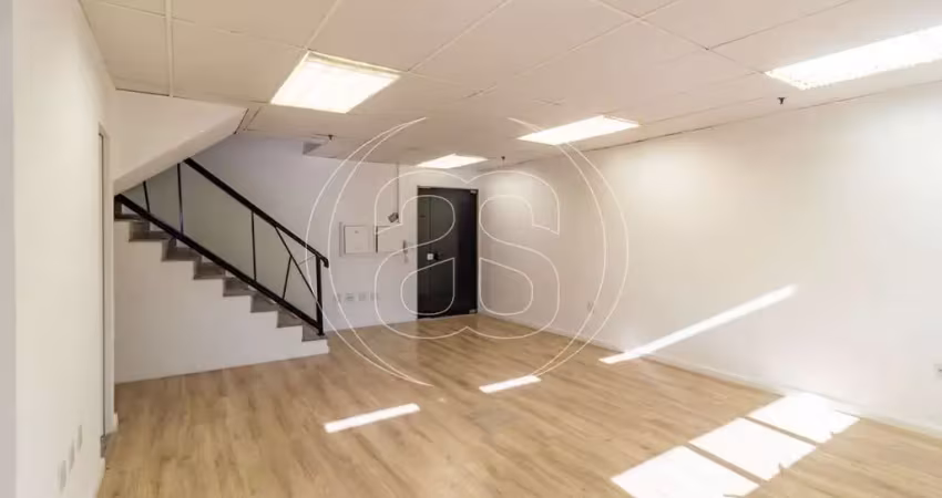 Sala comercial com 3 salas para alugar na Avenida Iraí, 438, Moema, São Paulo