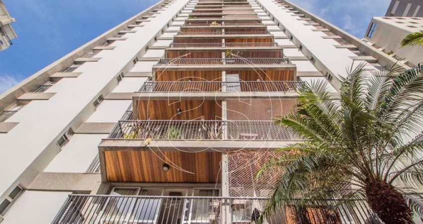 APARTAMENTO NA REGIÃO DE MOEMA