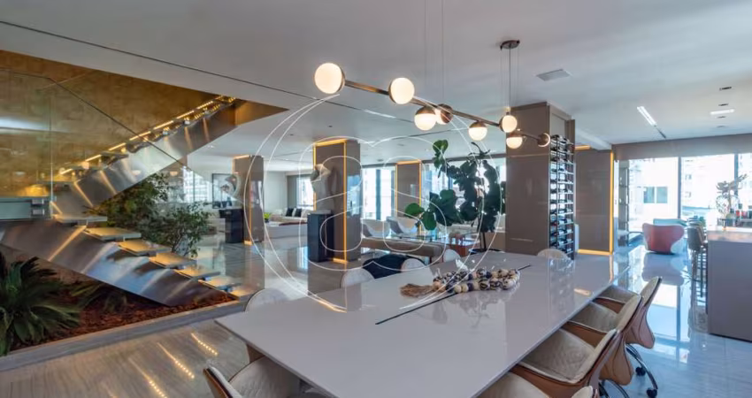 Cobertura Dúplex Alto Padrão à Venda em Moema  800 m² Úteis | Luxo, Conforto e Sofisticação