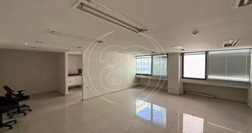 Sala comercial com 1 sala para alugar na Avenida Adolfo Pinheiro, 2056, Santo Amaro, São Paulo