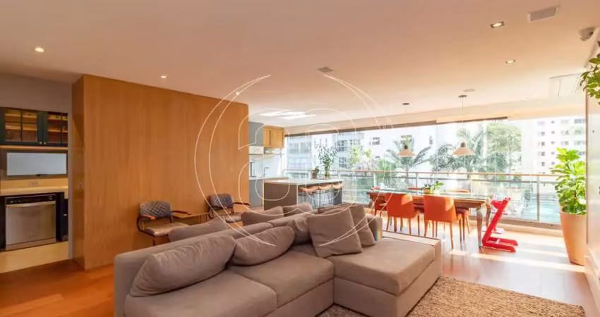 Prédio novo, 158m² e  na copa das árvores e a poucos passos do ibirapuera!