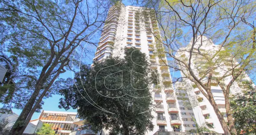 Excelente apartamento de 250m² a venda - totalmente reformado