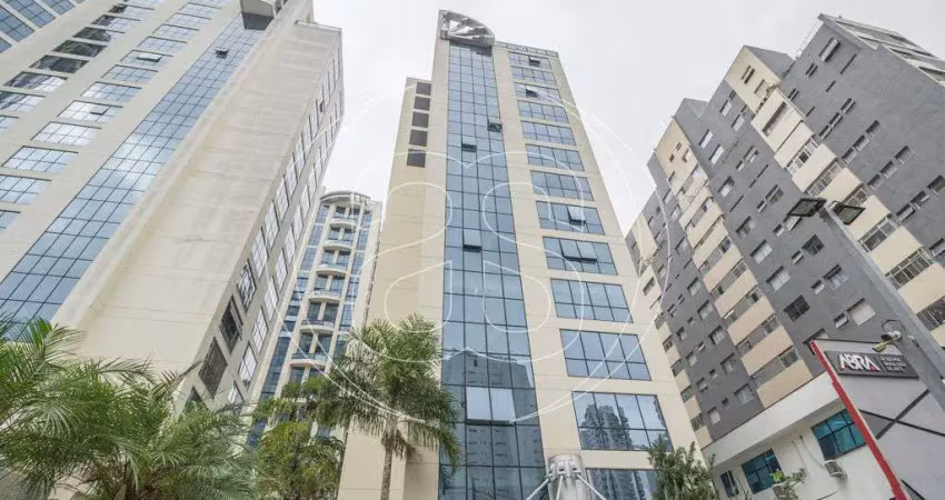 Descubra o equilíbrio perfeito entre trabalho e lazer com este imóvel comercial exclusivo em moema!