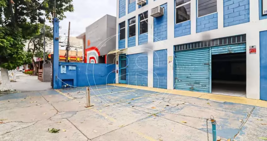 Prédio com 6 salas para alugar na Alameda dos Nhambiquaras, 1556, Moema, São Paulo