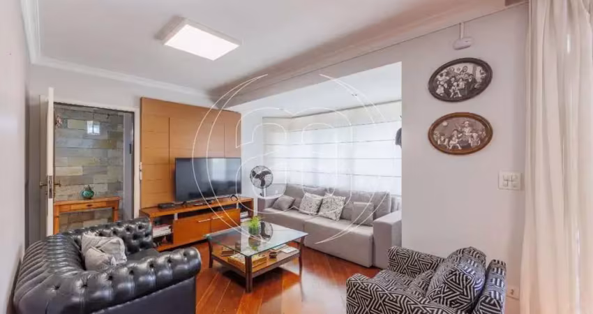 Casa assobradada com edícula e espaço gourmet | 3 dormitórios + 1 suíte na edícula