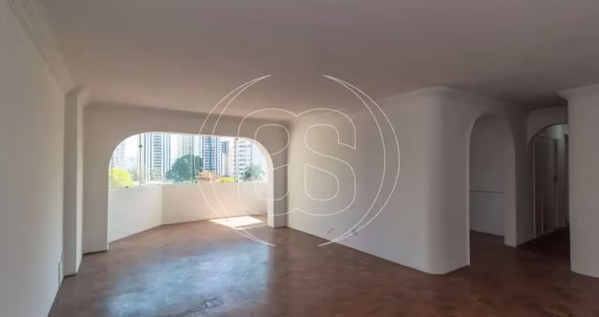 Apartamento residencial na região de moema pássaros, com 3 dormitórios e 1 suíte, e 148m²!