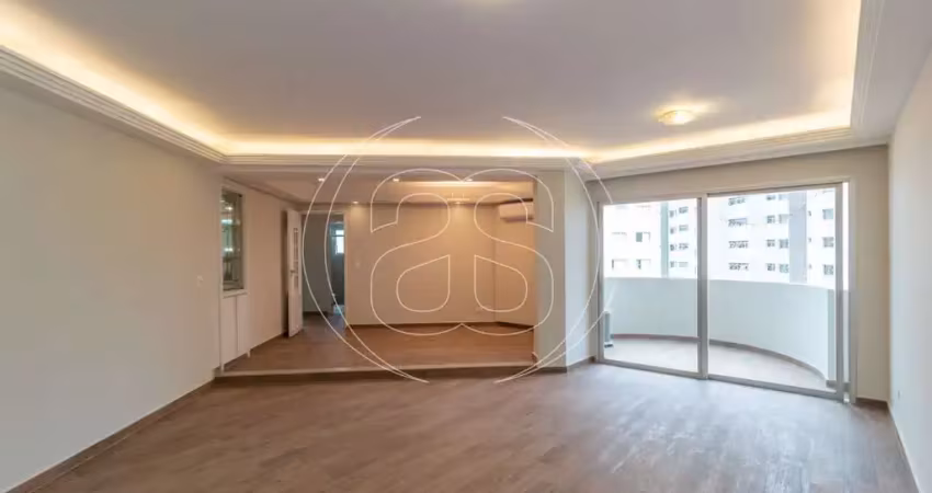 Apartamento com 3 quartos para alugar na Rua Canário, 1007, Moema, São Paulo
