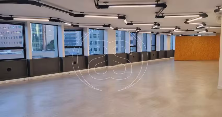 Conjunto comercial para locação  na região da  vila olimpia
