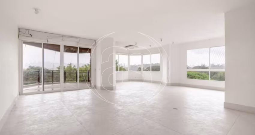 VILA NOVA CONCEIÇÃO! 260m² ÚTEIS! LINDA VISTA PARA O VERDE! RARIDADE