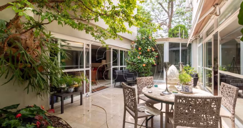 LINDÍSSIMA CASA à VENDA no PLANALTO PAULISTA