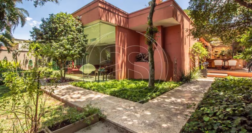 CASA TÉRREA EXCLUSIVA COM 04 SUÍTES E LINDO JARDIM - ALTO DA BOA VISTA