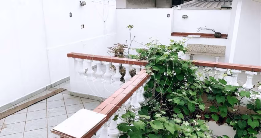 Casa com 5 Quartos e 4 banheiros à Venda, 138 m² por R$ 1.350.000