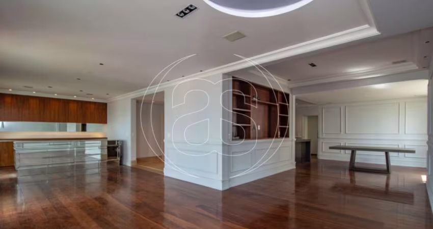 APARTAMENTO À VENDA EM CAMPO BELO