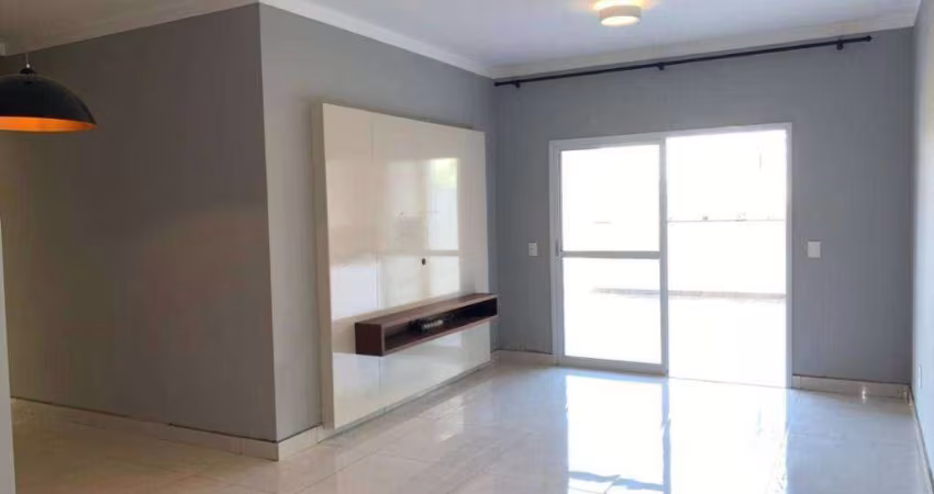 Espaçoso apto., com 230 m², 3 dormitórios, sendo 1 suíte, sala com 2 ambientes voltada para uma ampla varanda gourmet e espaçoso quintal.